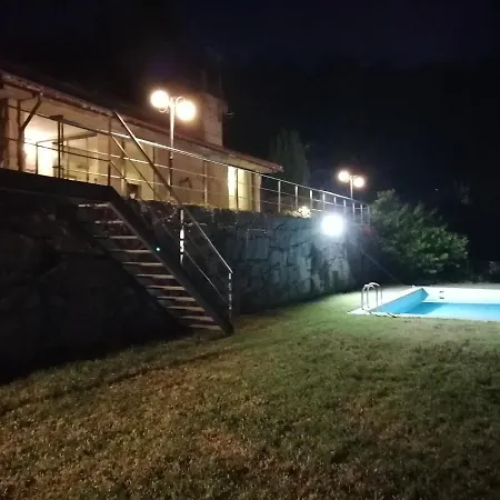 Venkovský dům Geres - *