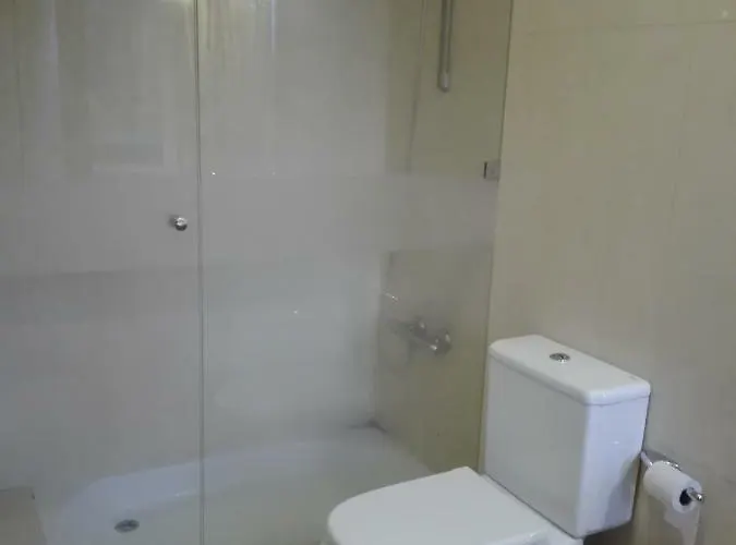 Gospodarstwo wiejskie Geres - *